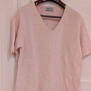 Selection USA Peach V-Neck Shirt Size M Short Sleeves